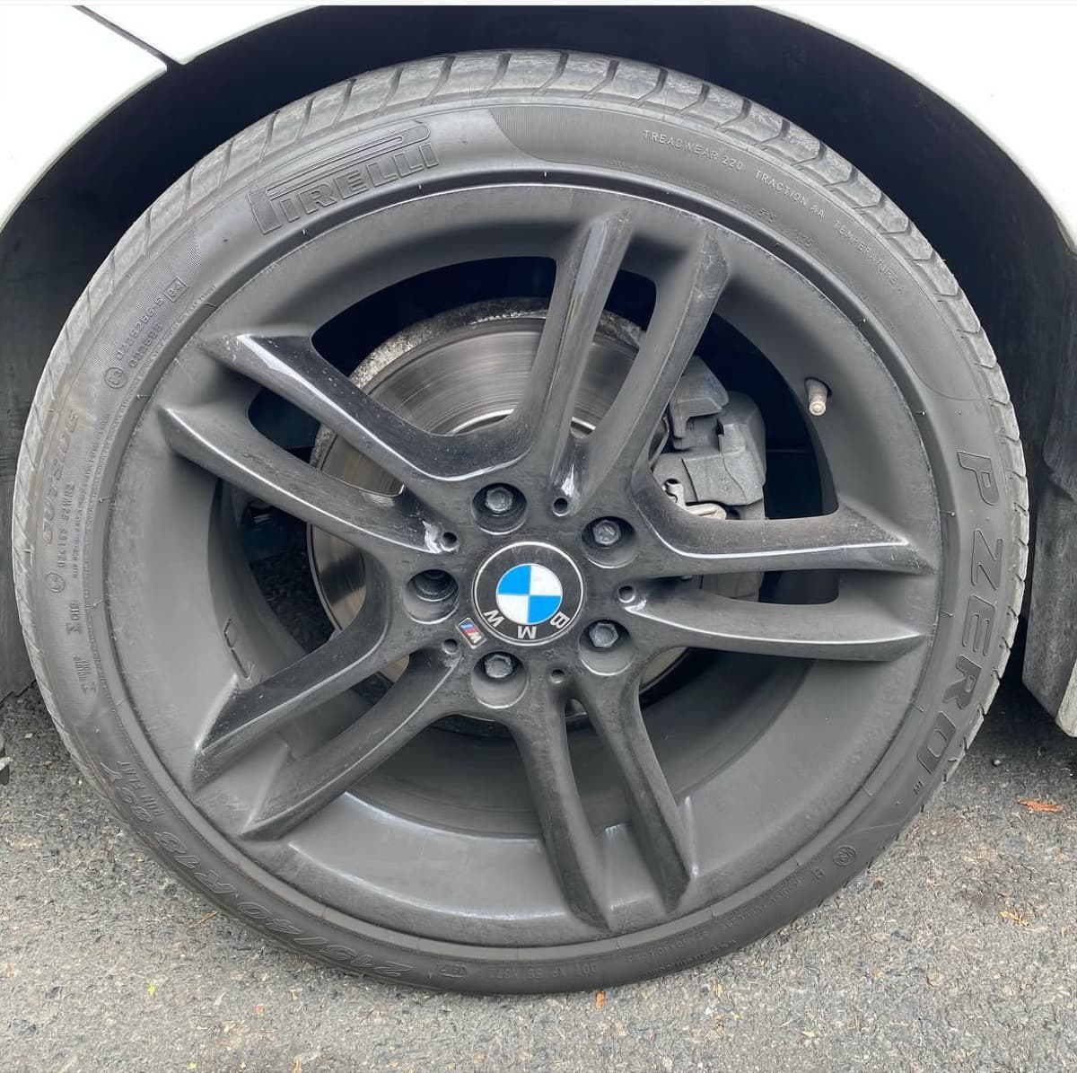 Jantes alliage nettoyées — Avant