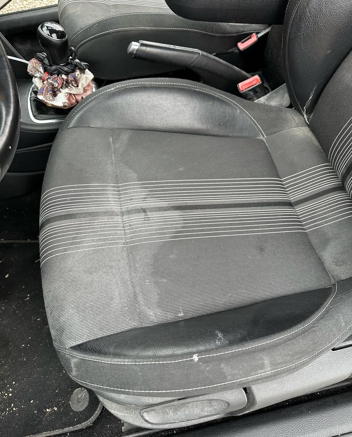 Shampoing siège tissu à Castelnau-le-Lez à Montpellier — Avant