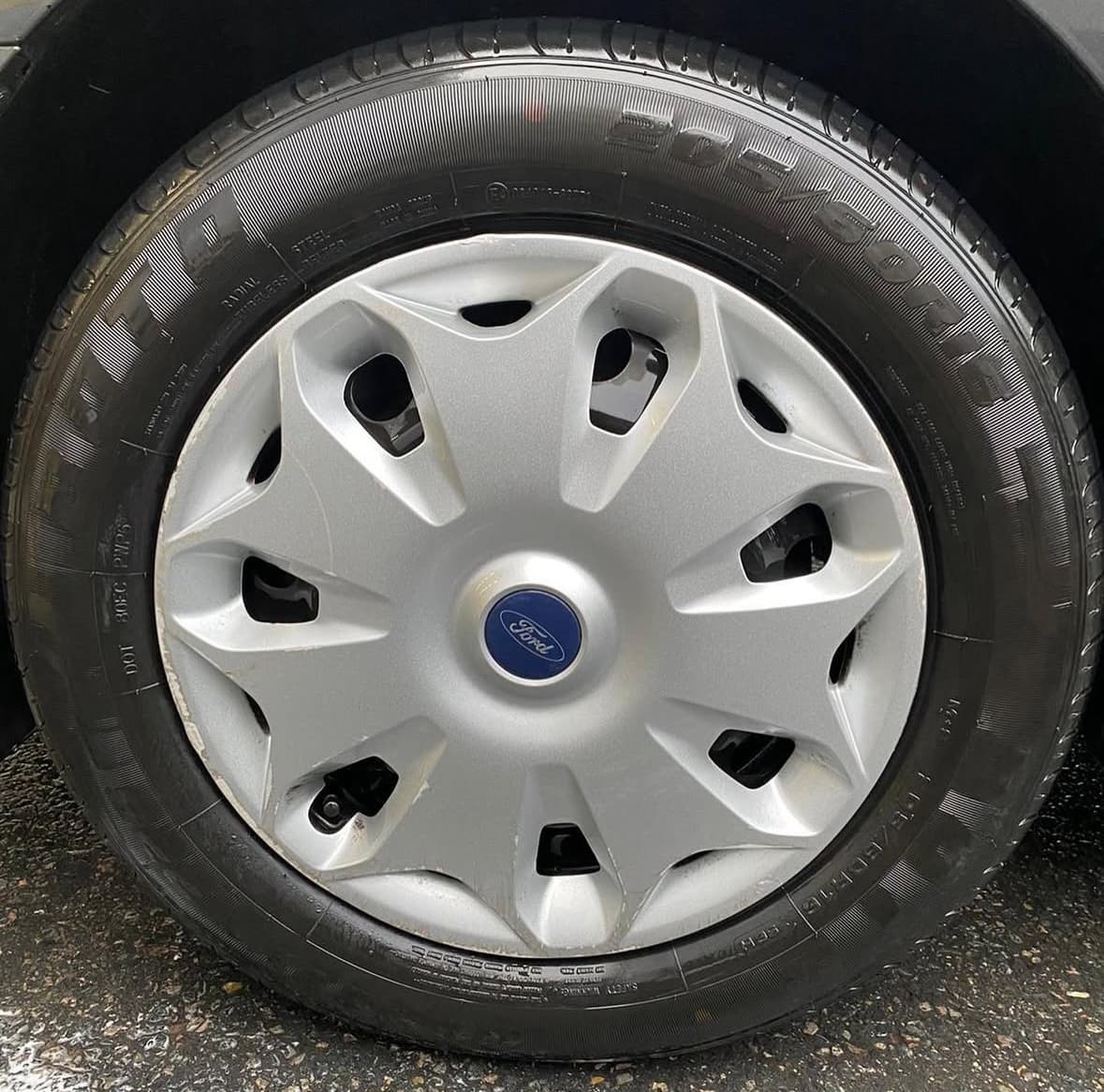 Nettoyage enjoliveur Ford à Argelès-sur-Mer à Perpignan — Après