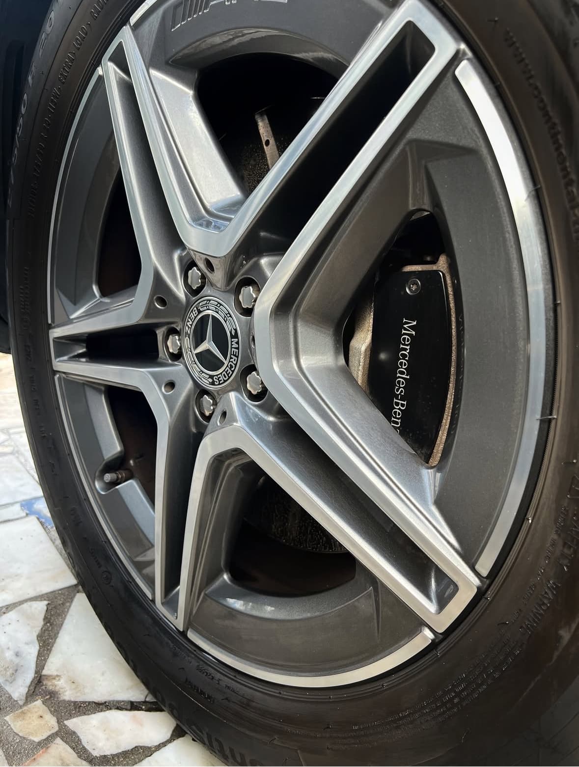 Décontamination jantes Mercedes AMG à Chantepie à Rennes — Après