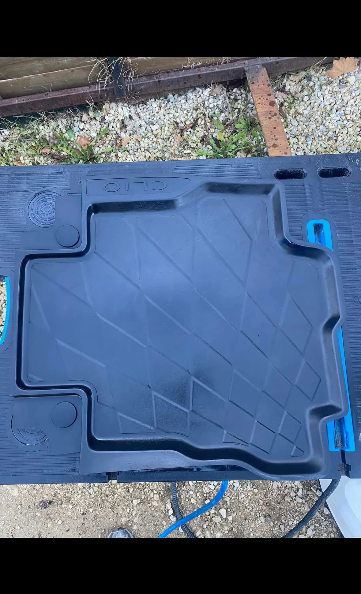 Nettoyage tapis Renault Clio au Pradet à Toulon — Après